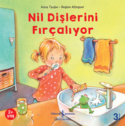 Anna Taube - Nil Dişlerini Fırçalıyor Anna Taube - Nil Dişlerini Fırçalıyor